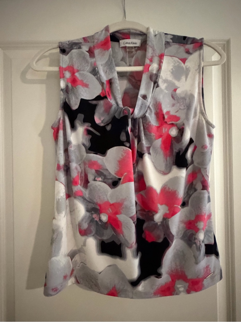 Calvin Klein Floral Tie-Neck Sleeveless Top in Pink, Gray & Black